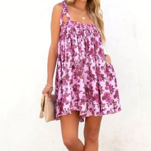 Women’s Floral Romper Dress  size XL